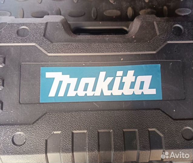 Перфоратор makita