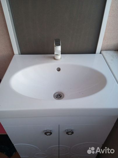 Тумба+раковина +сместитель
