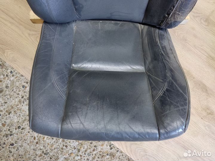 Сидение переднее левое, Volvo 960