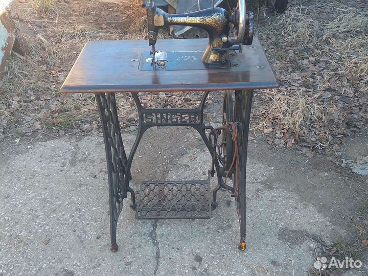 Станина швейной машинки