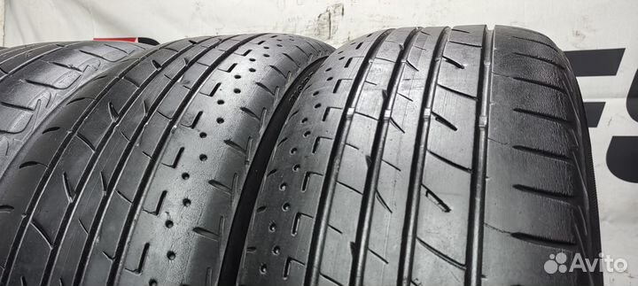 Bridgestone Playz PX-RV 215/55 R17 94V