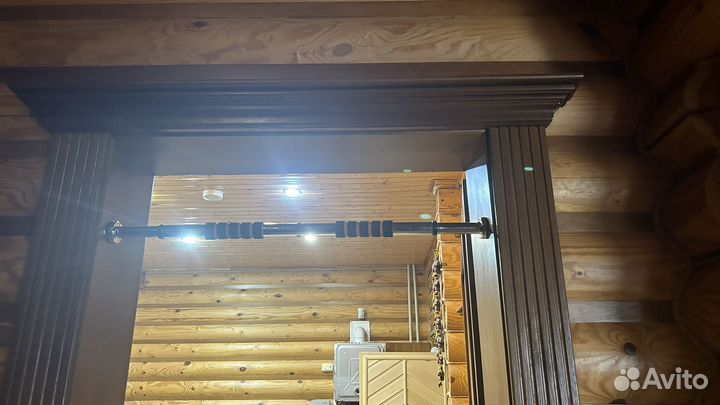 Турник в дверной проем turneo