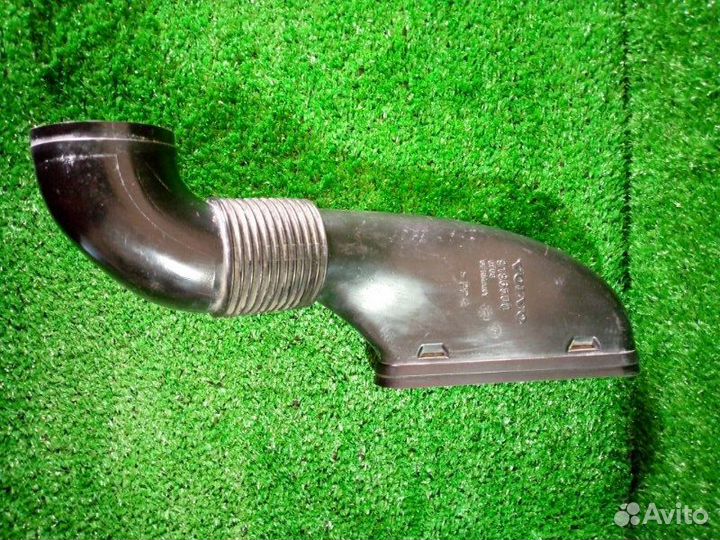 Воздухозаборник Volvo S80 2005