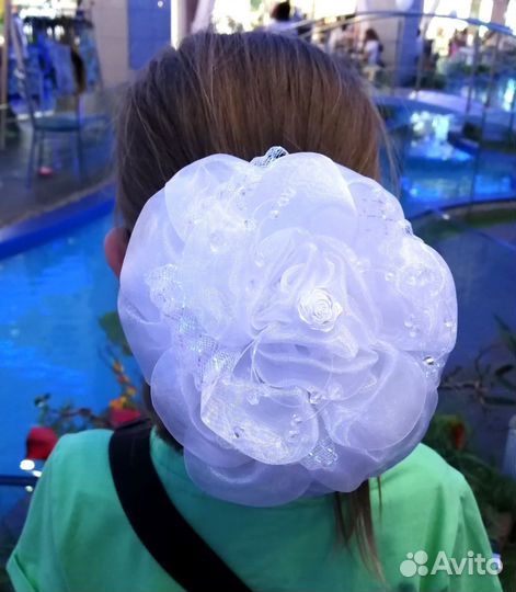 Бант для первоклашки на 1 сентября