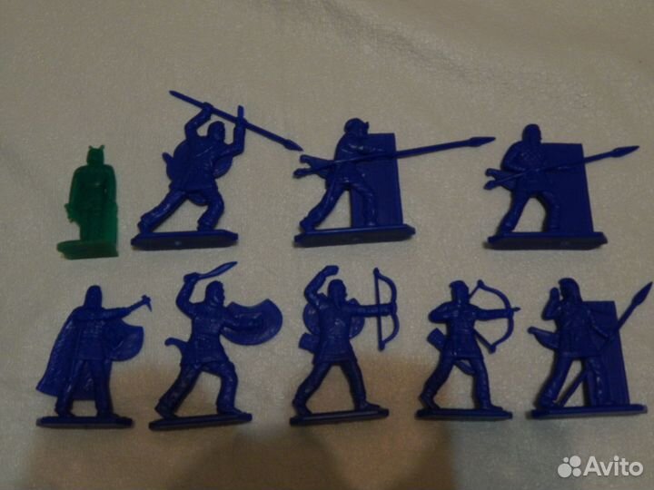 Солдатики.маленькие 1\72
