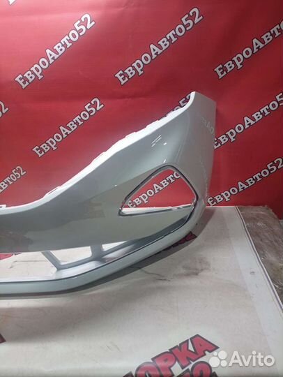 Передний бампер Volkswagen Polo 6