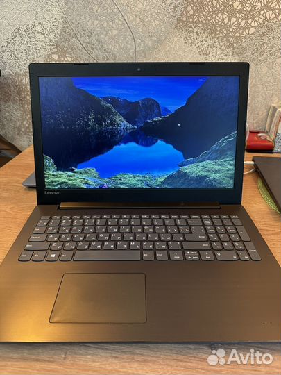 Ноутбук lenovo