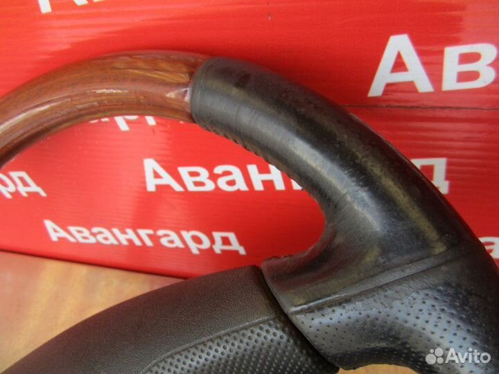 Руль Mitsubishi Pajero 3 6G74 2003