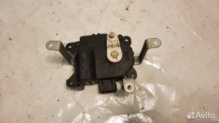 Сервопривод заслонки печки Subaru Legacy BL5