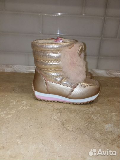 Сапожки дутики для девочки