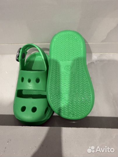 Тапки (шлепанцы) детские