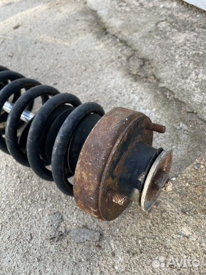 Стойка задняя BMW 5 E34 в сборе