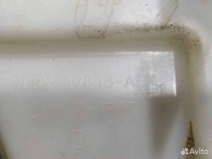 Бачок омывателя Ford Maverick TM1 GZ 2006