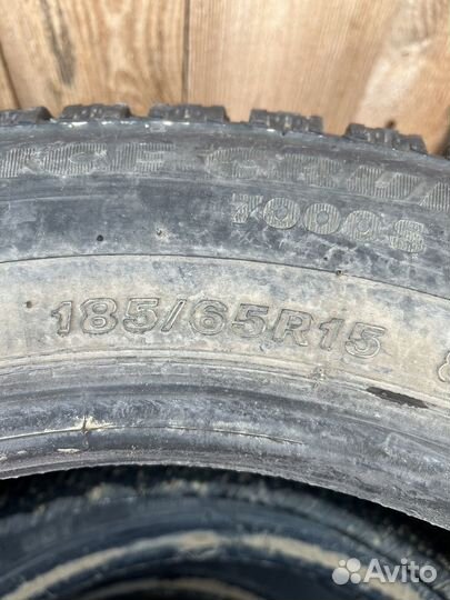 Bridgestone B700 4/65 R15 54S