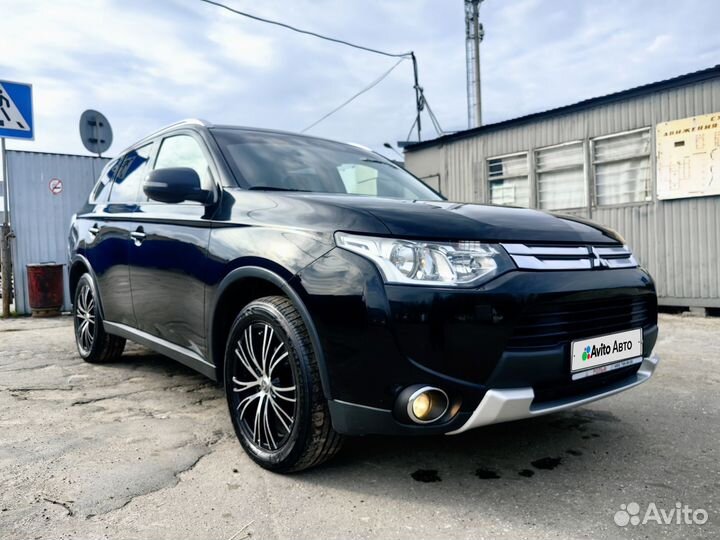 Mitsubishi Outlander 2.0 CVT, 2014, 61 500 км