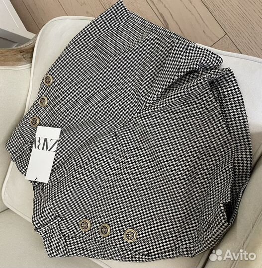 Шорты с биркой zara