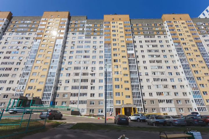 3-к. квартира, 92 м², 13/16 эт.