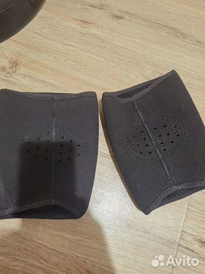 Наколенники Venum