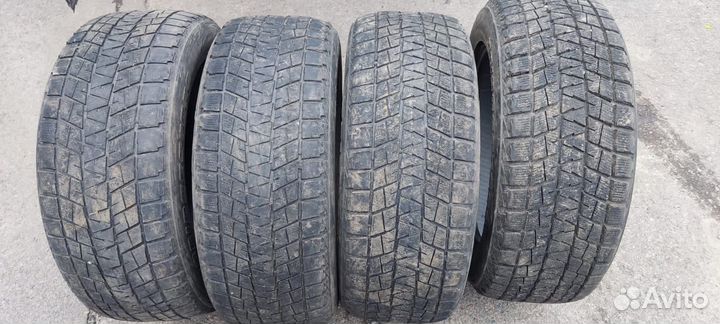 Bridgestone Blizzak Spike-01 255/55 R18