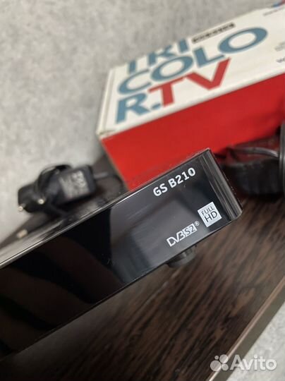 Цифровой тв приемник Триколор