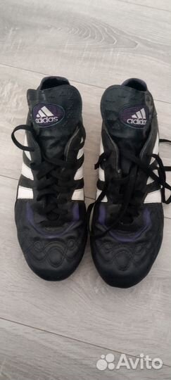 Футбольные бутсы