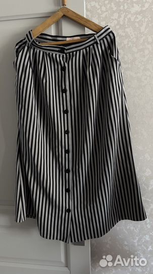 Юбка с карманами