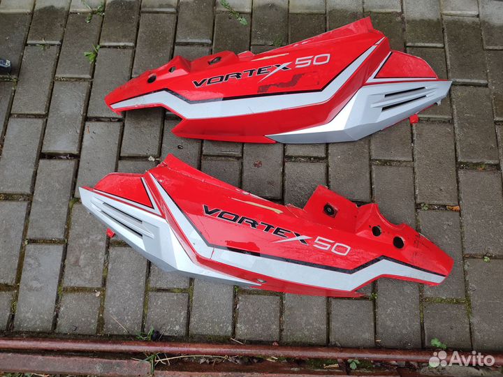 Задние боковины пластик Stels Vortex