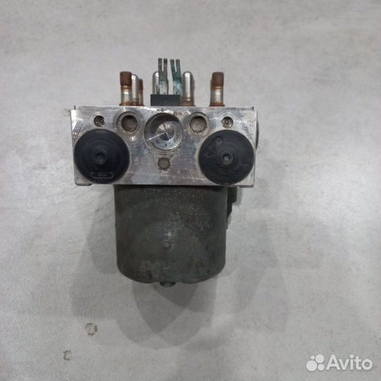Блок ABS Volkswagen Passat B5