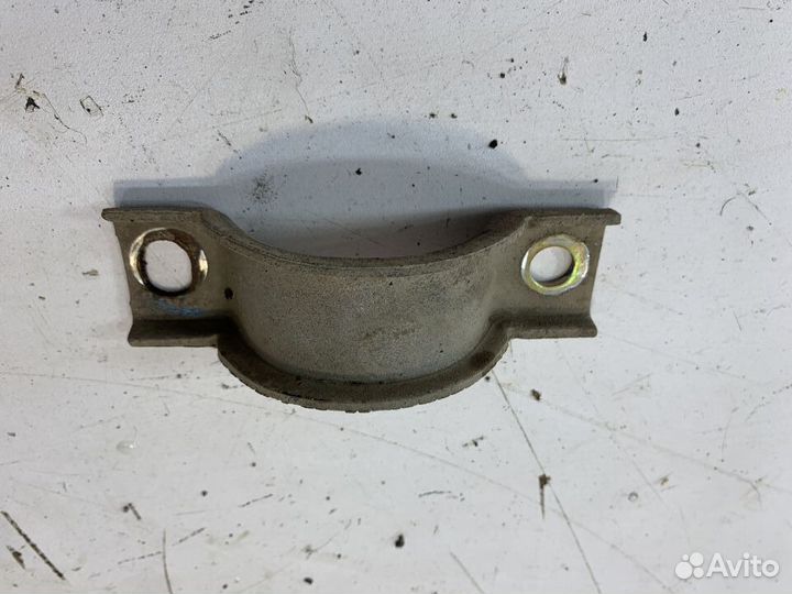 Chevrolet lacetti скоба стабилизатора рейки