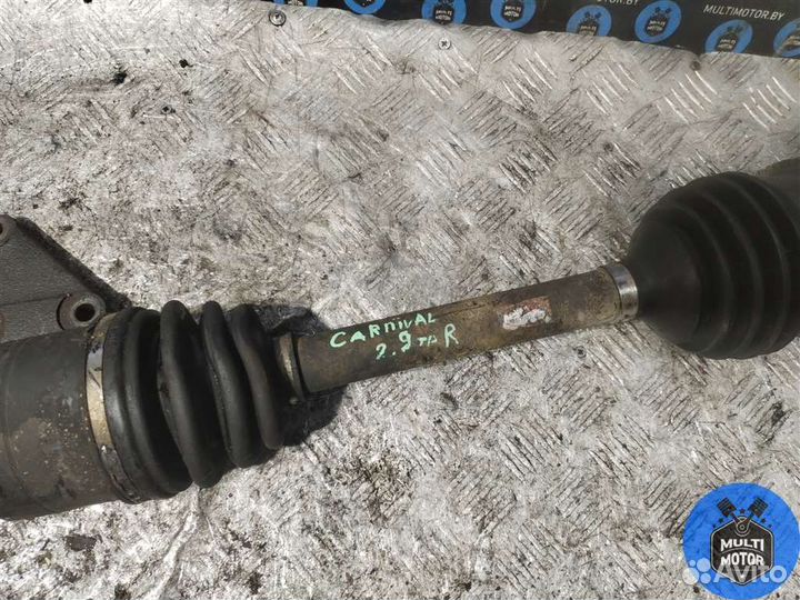 Полуось передняя правая вал, KIA carnival I
