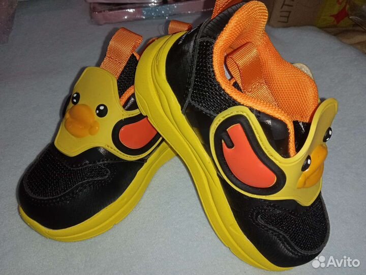 Новая детская обувь