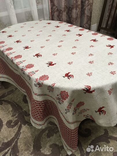 Скатерть с петушками 150* 152см
