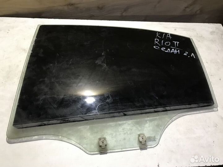Стекло заднее левое Kia Rio 2