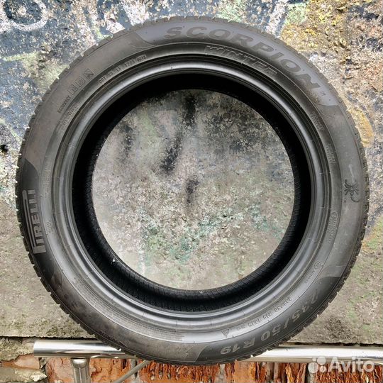 Pirelli Scorpion Winter 235/50 R19 103H