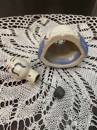 Статуэтка фарфор