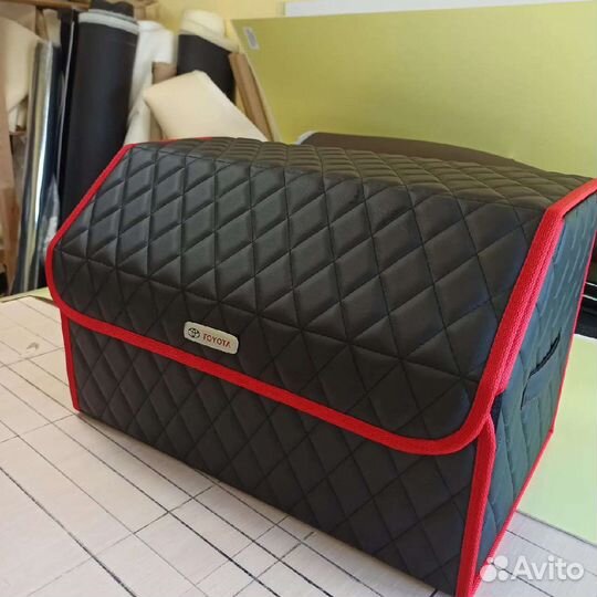 Органайзер в багажник Toyota с вашим дизайном