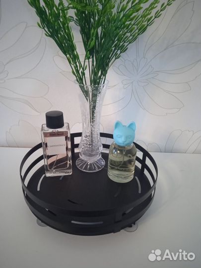 Универсальная вращающаяся подставка- поднос