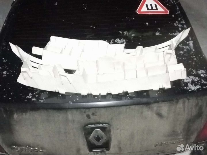 Абсорбер перед бампера renault symbol 1999-2002