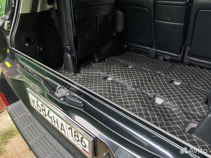 Пол из эко-кожи для 200-го Крузака