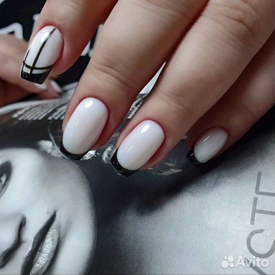 Маникюр педикюр