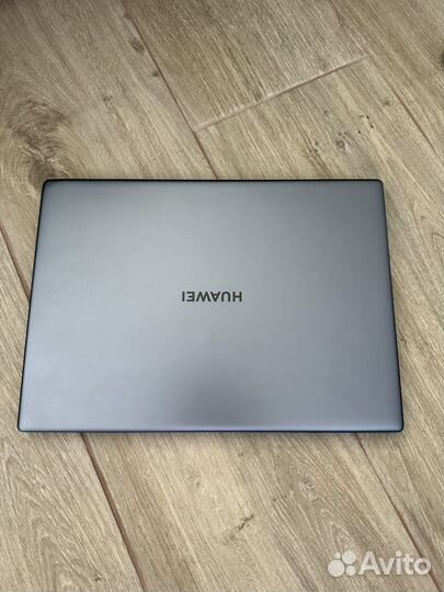 Huawei mate book x-pro. machc-WAE9LP