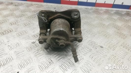 Суппорт тормозной задний левый toyota RAV 4 ZSA3