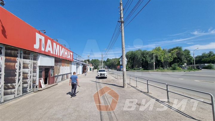 Сдам торговое помещение со складом на 1й линии