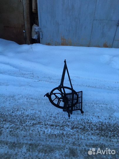 Ножки от швейной машинки зингер