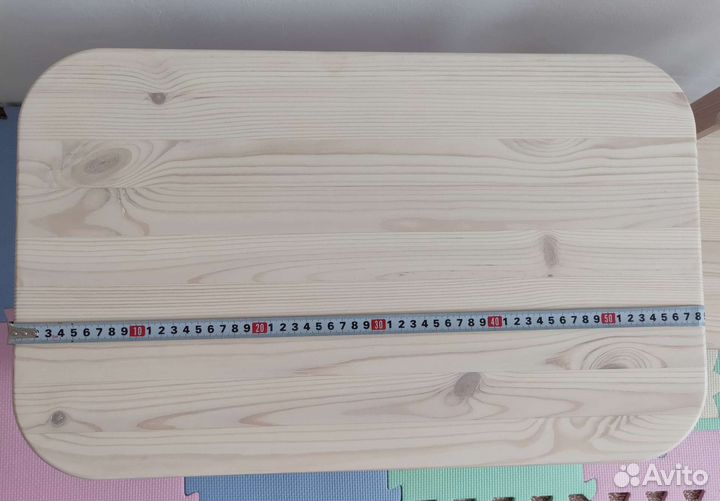 Деревянный стол и стул для малышей