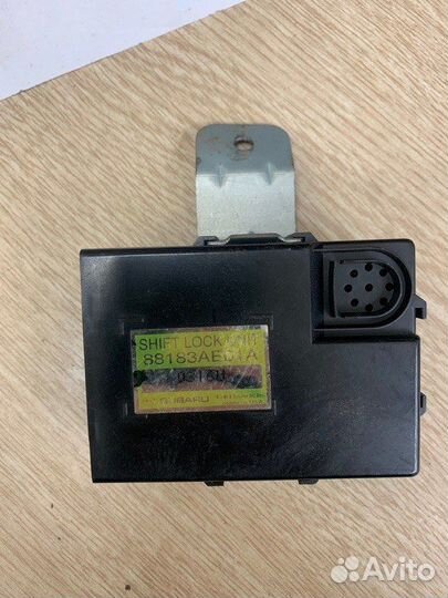 Блок управления стеклоподъемниками Subaru Legacy