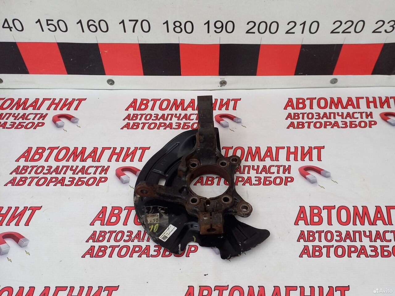 Кулак поворотный левый Спортейдж 4 QL Туксон 3 TL