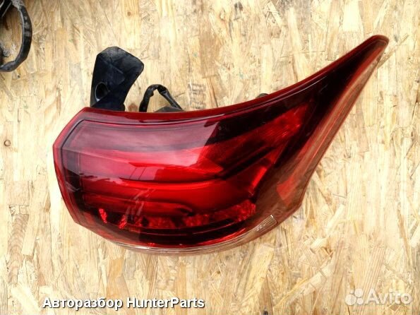 Mitsubishi Outlander 3 фонарь в крыло правый