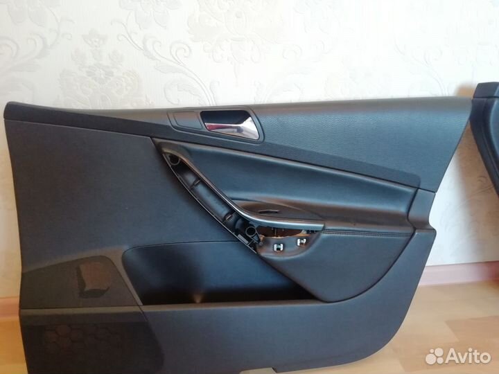 Кожаные дверные карты vw passat b6