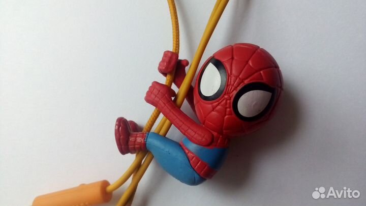 Держатель/органайзер проводов